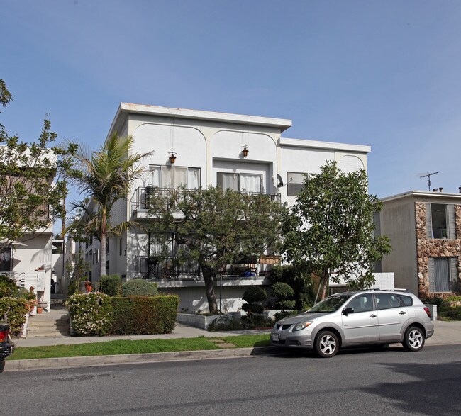 1229 12th St in Santa Monica, CA - Building Photo - Building Photo