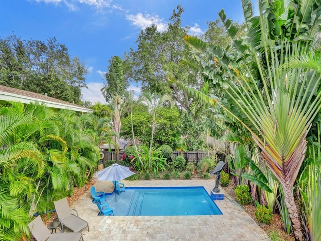 814 SE 13th St in Fort Lauderdale, FL - Foto de edificio - Building Photo