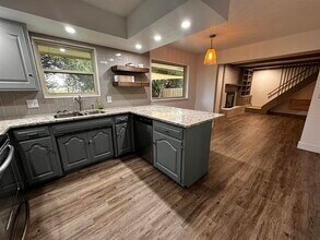 2820 Sunnybrook Ln in Enid, OK - Building Photo - Building Photo
