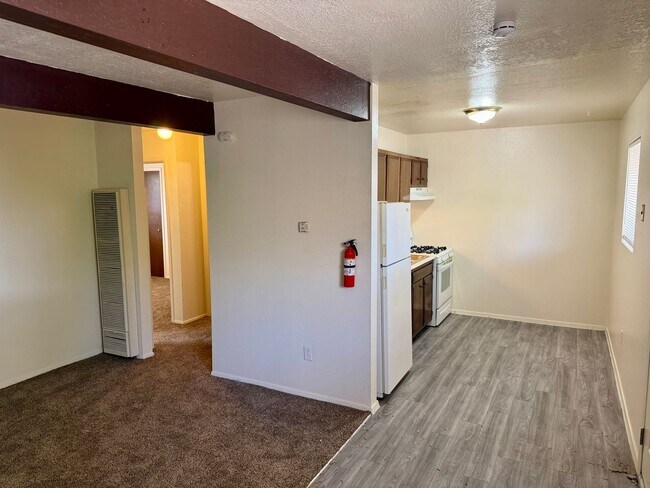 216 General Marshall St NE in Albuquerque, NM - Foto de edificio - Building Photo