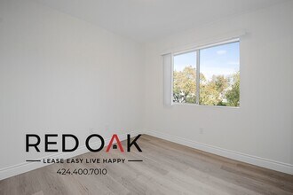 6853 Agnes Ave in Los Angeles, CA - Building Photo - Building Photo