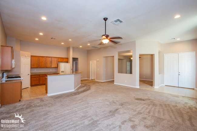 8129 Briggs Gully St in North Las Vegas, NV - Building Photo - Building Photo