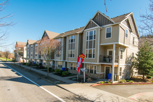 Springwater Corridor in Gresham, OR - Foto de edificio - Building Photo