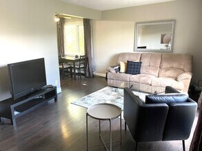 7945-7945-82 82 Ave NW in Edmonton, AB - Building Photo - Building Photo