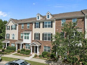 6052 Kentworth Dr, Unit 05-0204 in Holly Springs, NC - Building Photo - Building Photo