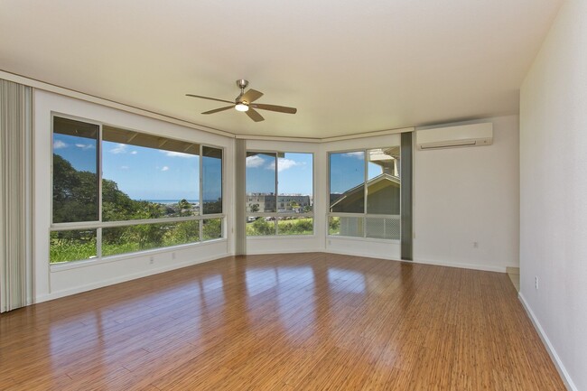 property at 1329 Moanalualani Way