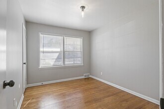 1909 NE 52nd St in Oklahoma City, OK - Building Photo - Building Photo