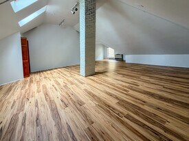 176-182 Elmwood Ave in Burlington, VT - Building Photo