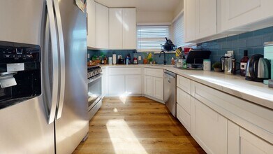 6269 Mary Ln Dr in San Diego, CA - Building Photo - Building Photo