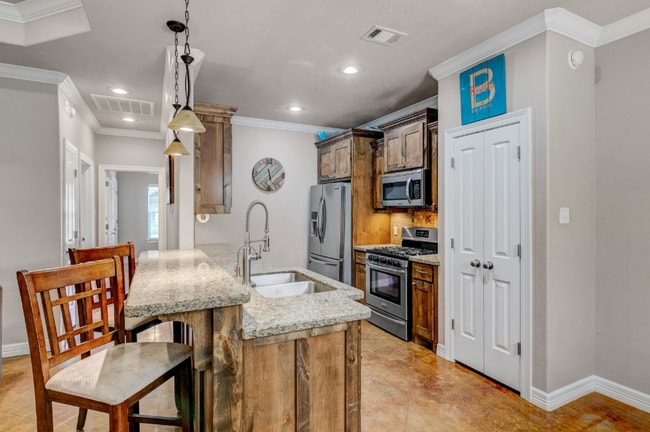 6407 Norwood St in Orange, TX - Building Photo - Building Photo