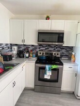 1177 Sussex Dr in North Lauderdale, FL - Building Photo - Building Photo