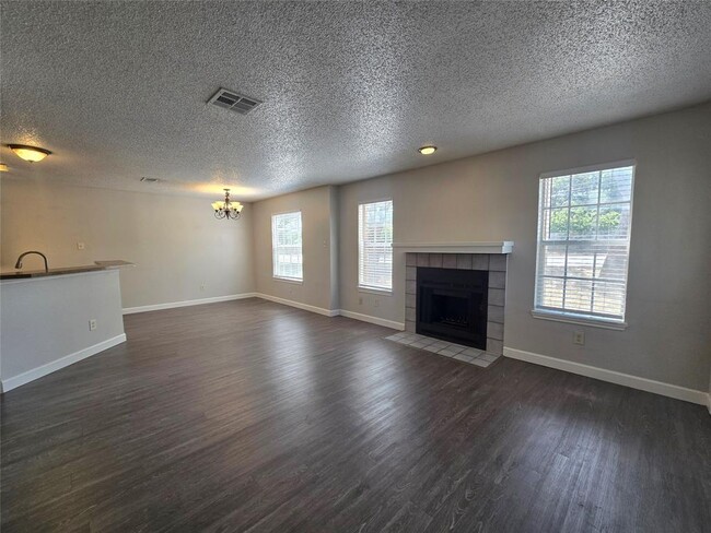 4304 Duval Rd in Austin, TX - Building Photo - Building Photo