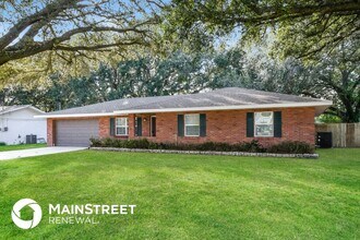 104 Lighter Log Ln in Auburndale, FL - Foto de edificio - Building Photo