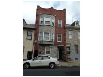 919 Buttonwood St in Reading, PA - Building Photo