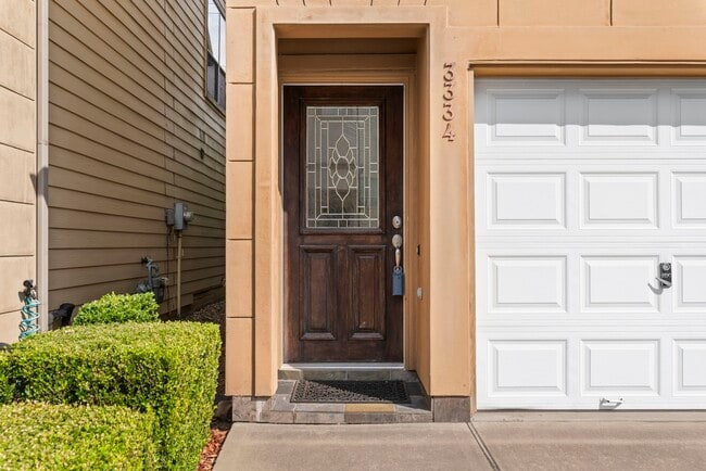 property at 3334 Clearview Villa Way