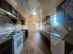 8820 SW 52nd St in Oklahoma City, OK - Building Photo - Building Photo