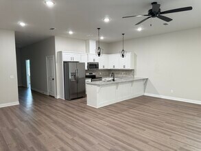 1416 Page Vly Cir in Longview, TX - Building Photo - Building Photo