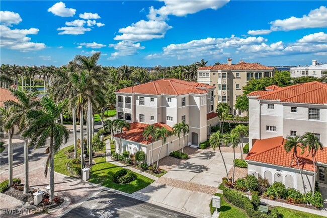 14364 Harbour Links Ct in Ft. Myers, FL - Foto de edificio - Building Photo