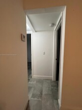 501 NW 30th St in Miami, FL - Building Photo - Building Photo