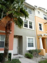 660 Amador Ln in West Palm Beach, FL - Building Photo - Building Photo