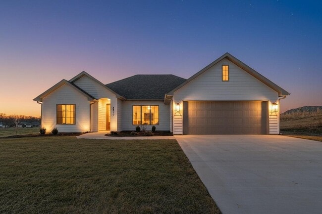 4519 Estacada Dr