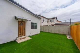 3253 W 125th St in Hawthorne, CA - Building Photo - Building Photo