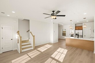 505 Tappan Private Ln in Gallatin, TN - Foto de edificio - Building Photo