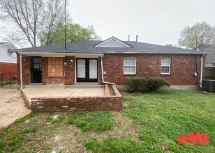 1879 Dorrie Ln in Memphis, TN - Building Photo - Building Photo