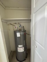 200 NW 13th St in Miami, FL - Building Photo - Building Photo