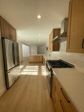 1213 Manitou Rd in Santa Barbara, CA - Building Photo - Building Photo