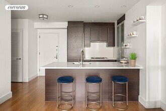 464 W 44th St in New York, NY - Building Photo - Building Photo