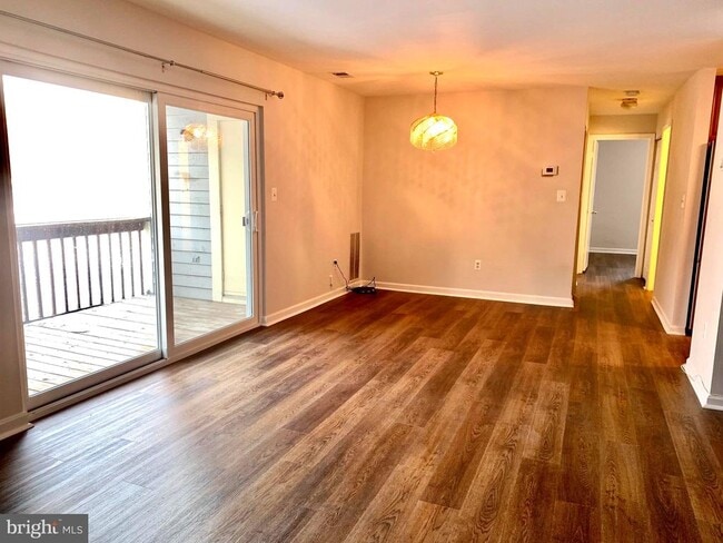 102 Three Coin Way in Glen Burnie, MD - Building Photo - Building Photo