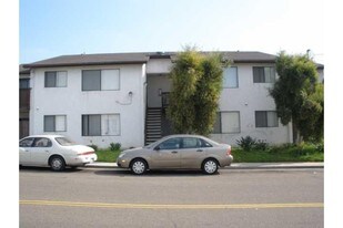 3917 Spring Pl in Spring Valley, CA - Building Photo