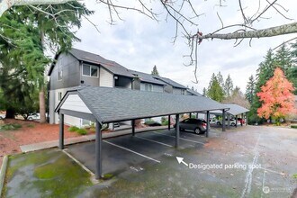 12709 NE 116th St in Kirkland, WA - Building Photo - Building Photo