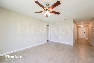 607 Lindbergh Wy in Davenport, FL - Building Photo - Building Photo