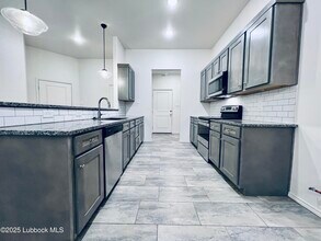 5518 Kemper St in Lubbock, TX - Building Photo - Building Photo