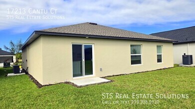 17213 Connecticut Ave in North Fort Myers, FL - Building Photo - Building Photo