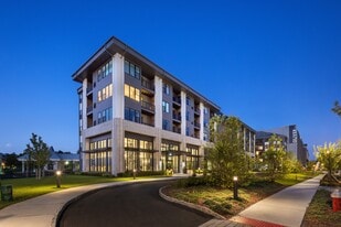 Oliver on the Hudson in Jersey City, NJ - Building Photo