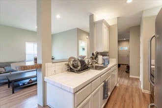 1084 Portola Ave in San Jose, CA - Building Photo - Building Photo