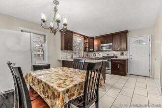 168 Hollister Ave in Bridgeport, CT - Building Photo - Building Photo