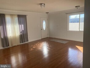 1023 4th St in Laurel, MD - Building Photo - Building Photo