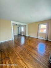 4011 Glen Valley Rd in Louisville, KY - Building Photo - Building Photo