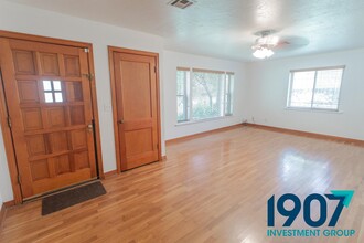 1304 Huntington Way in Norman, OK - Building Photo - Building Photo