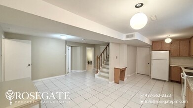490 Raymerville Dr in Markham, ON - Building Photo - Building Photo