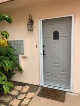 3970 Ingraham St in San Diego, CA - Building Photo - Building Photo