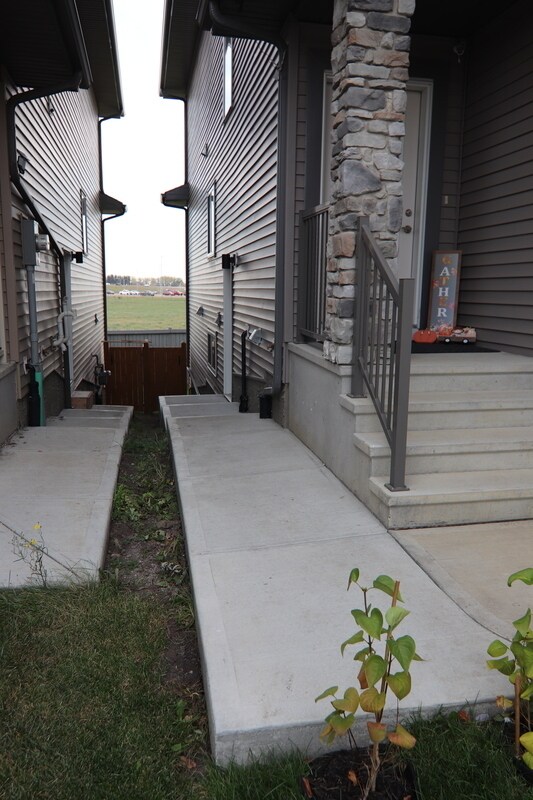 18224-18294 94 St NW in Edmonton, AB - Building Photo - Building Photo