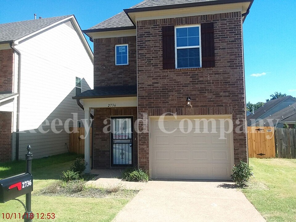 2736 Maggie Wds Pl in Arlington, TN - Building Photo