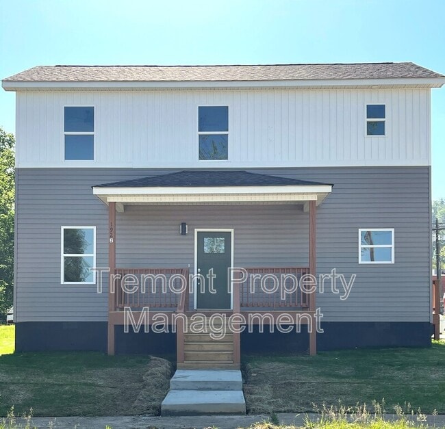 property at 1922 S Watkins St