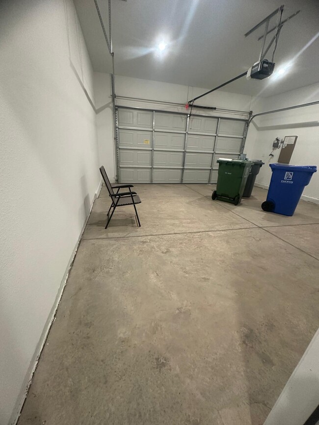 3258 Gdn Ter Dr in Folsom, CA - Building Photo - Building Photo