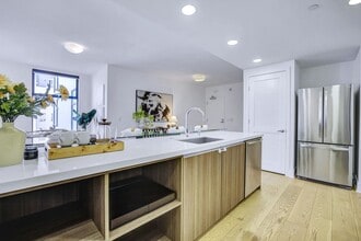 1080 Sutter St in San Francisco, CA - Building Photo - Building Photo